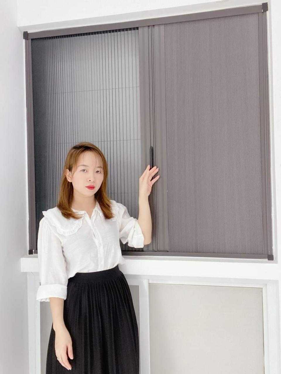 Cửa lưới chống muỗi kết hợp lưới và rèm