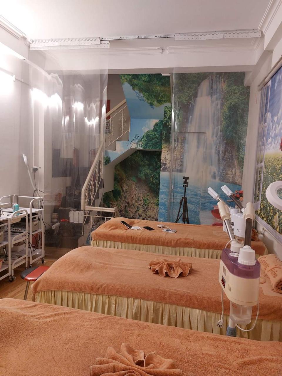 Rèm vách ngăn nhựa PVC điều hoà trong suốt Rèm vách ngăn nhựa PVC điều hoà trong suốt