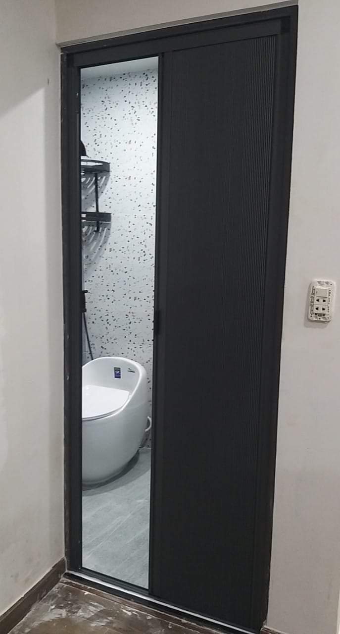 Vách ngăn nhà vệ sinh xếp gọn Vách ngăn nhà vệ sinh xếp gọn